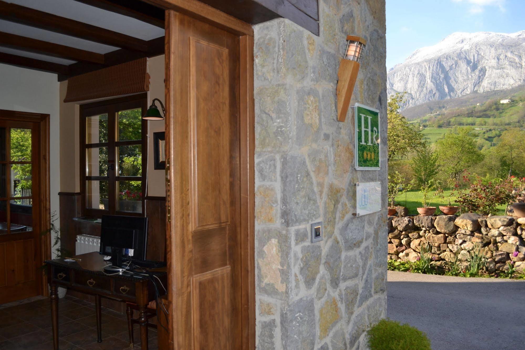 Alesga Hotel Rural - Valles Del Oso -Asturias San Salvador  Екстер'єр фото