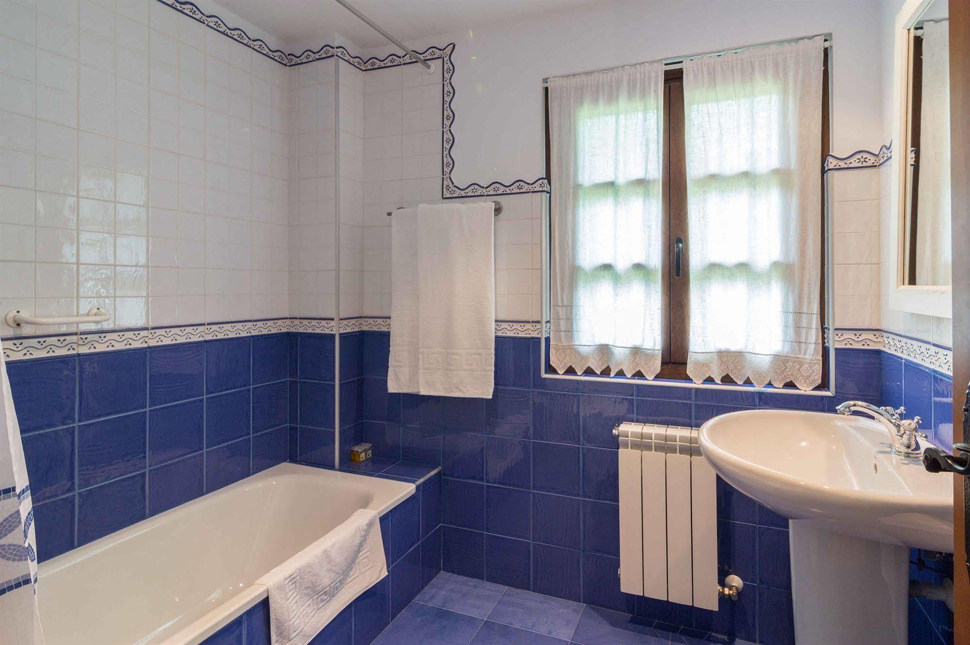 Alesga Hotel Rural - Valles Del Oso -Asturias San Salvador  Екстер'єр фото